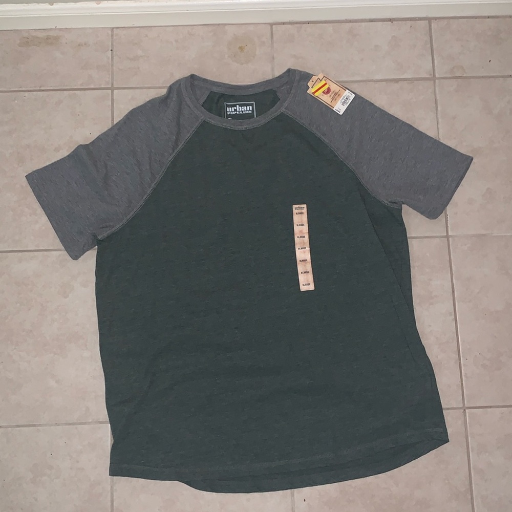 urban pipeline 300 Oasis/Gray T Shirt in Extra Large (XL)